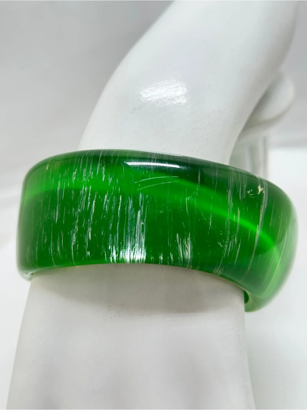 Vintage Green And Silver Asymmetrical Chunky Lucite Bangle Bracelet - Picture 2 of 6